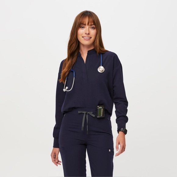 NWT- Rafaela Oversized Longsleeve Scrub Top™(Size L) - Picture 1 of 13